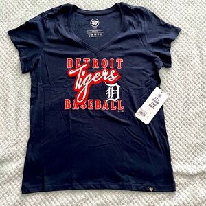 NWT Women's Detroit Tigers Navy Blue Script T-Shirt Size L
